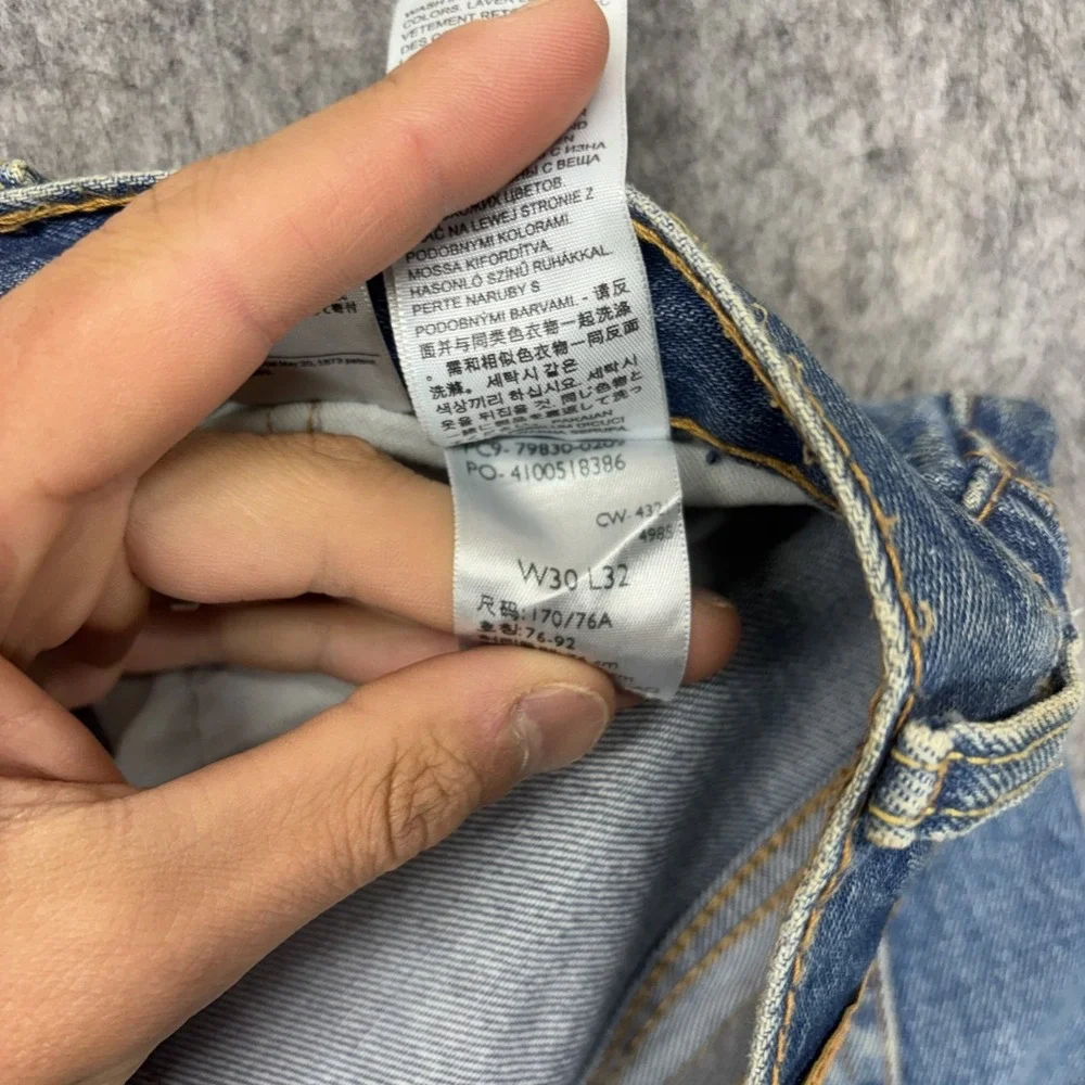 Levi's Premium 501 '93 Jeans Men's 30 x 32 Blue Distressed Button Fly Straight